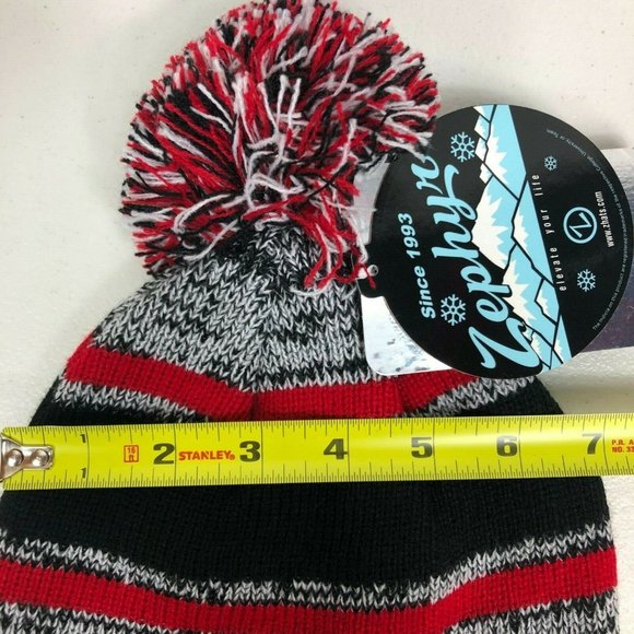 Chicago Blackhawks Zephyr NHL Logo Embroidered Beanie Knit Hat Hockey Gray Black - Picture 9 of 10